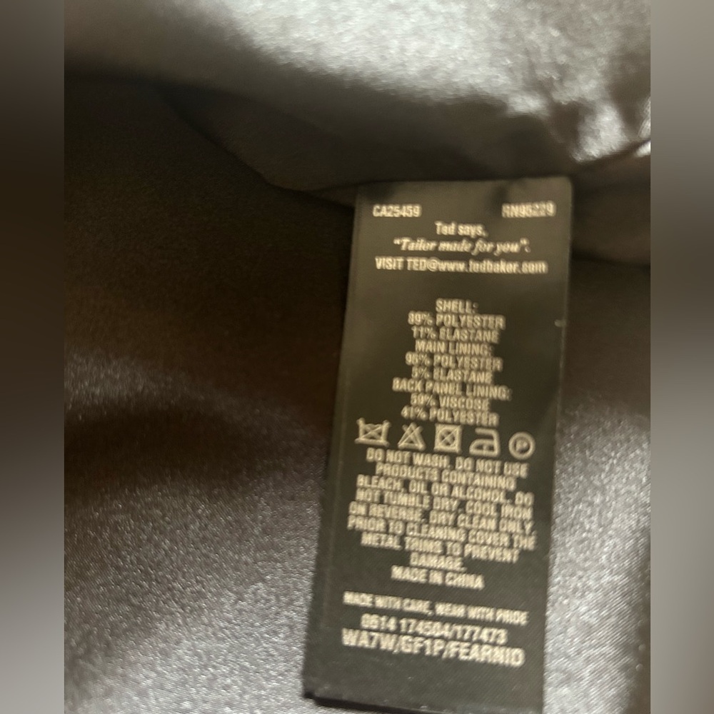 Ted Baker Architectural Black Pencil NWT Dress Size 8 - Picture 10 of 10